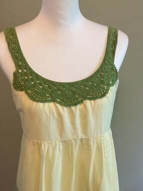 Aryeh Vintage Inspired Babydoll Dress Green Crochet Detail Floral Hem